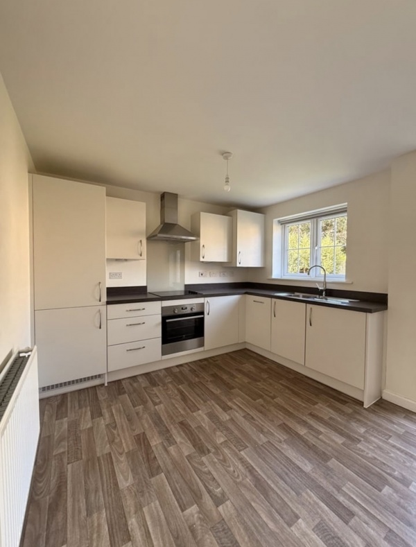 https://www.landlorddirectlets.co.uk/storage/app/uploads/public/68c/91c/d15/68c91cd15ca84514674001.jpg