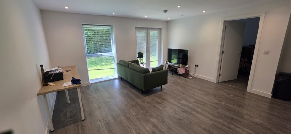 https://www.landlorddirectlets.co.uk/storage/app/uploads/public/6a0/b20/3e0/6a0b203e084f3378583673.jpg