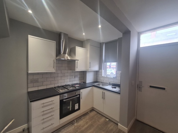 https://www.landlorddirectlets.co.uk/storage/app/uploads/public/603/f84/9a4/603f849a48bb9525713604.jpeg