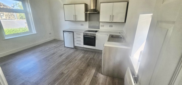 https://www.landlorddirectlets.co.uk/storage/app/uploads/public/685/3e2/6a5/6853e26a55d84657298441.jpg