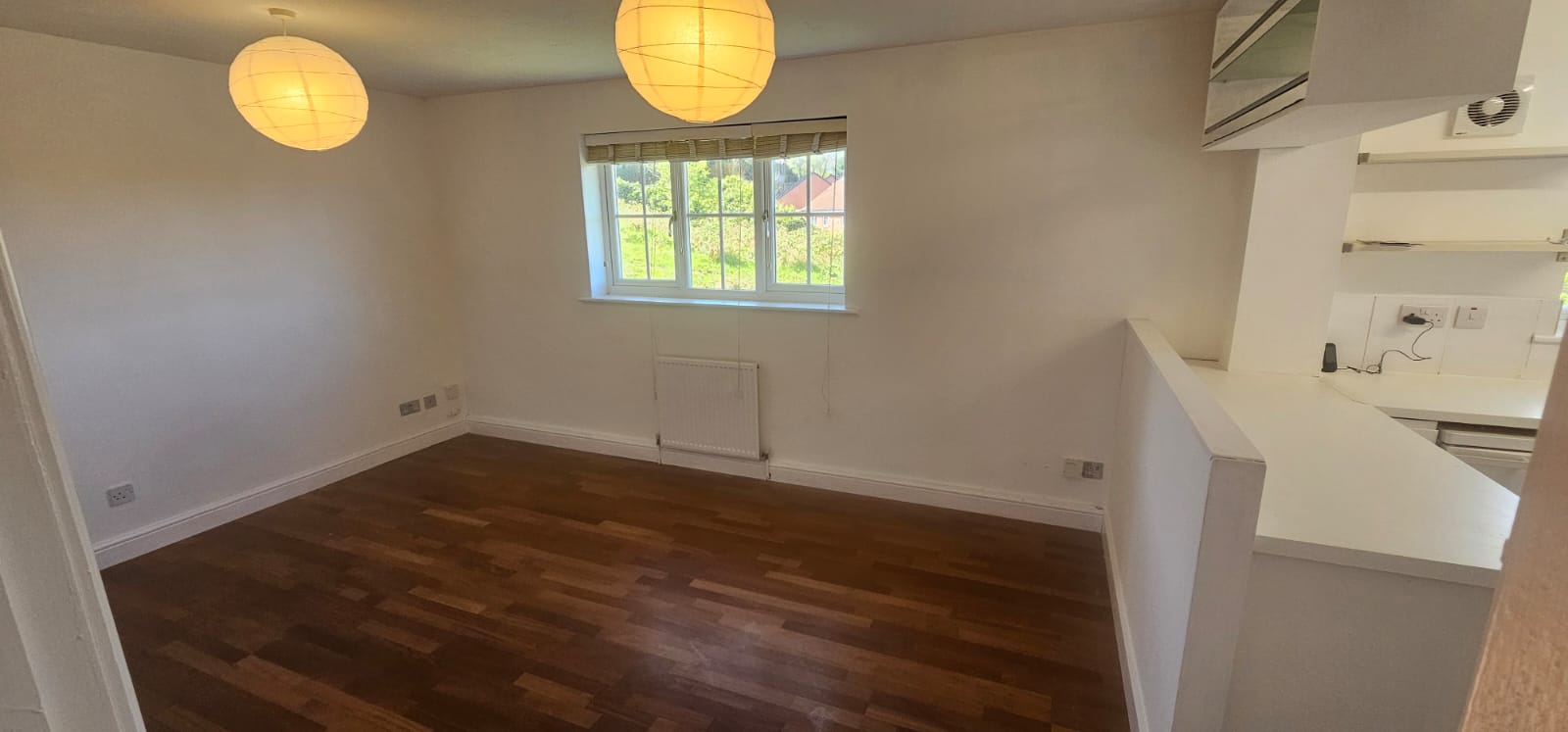 https://www.landlorddirectlets.co.uk/storage/app/uploads/public/680/112/b99/680112b99ec3f785731066.jpg
