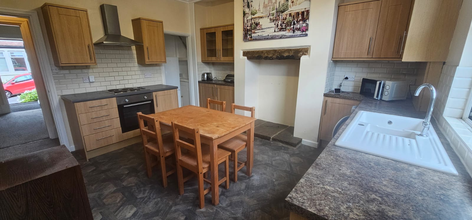 https://www.landlorddirectlets.co.uk/storage/app/uploads/public/685/d22/0e7/685d220e776e0666837701.jpg
