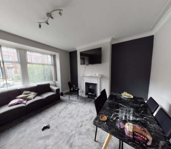 https://www.landlorddirectlets.co.uk/storage/app/uploads/public/664/f5b/b2d/664f5bb2d0760509472491.jpg